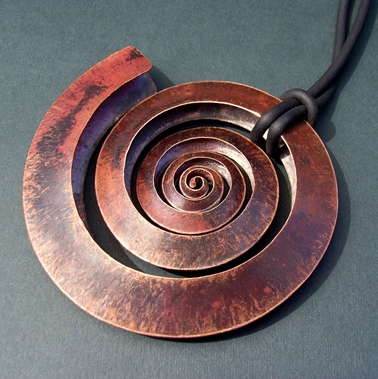 Large copper swirl pendant