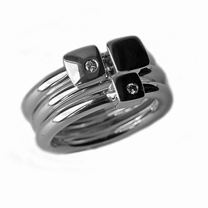 Silver ring set with diamonds