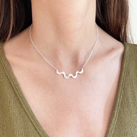 Selene Small Ripple Necklace