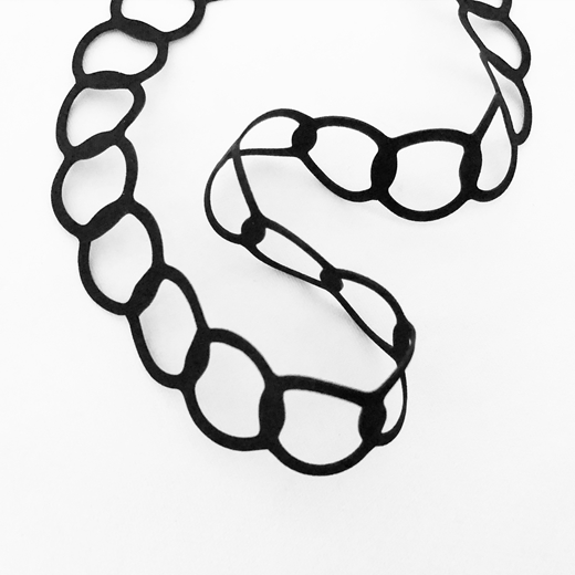 Sigui rubber chain necklace