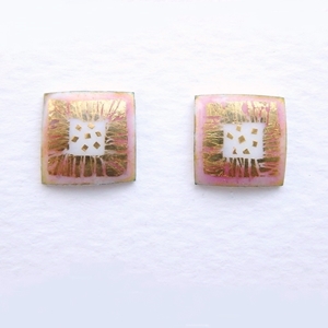 Small square earrings Pink/ white