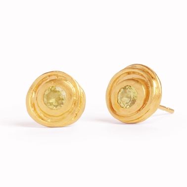 Gold and peridot swirl earrings