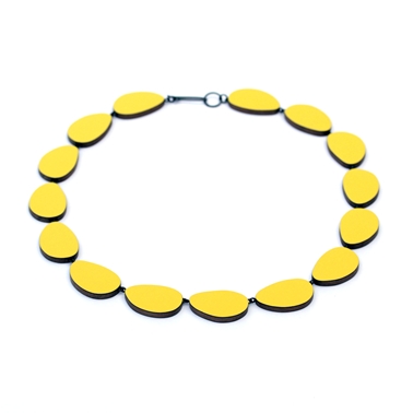 Yellow curve necklace