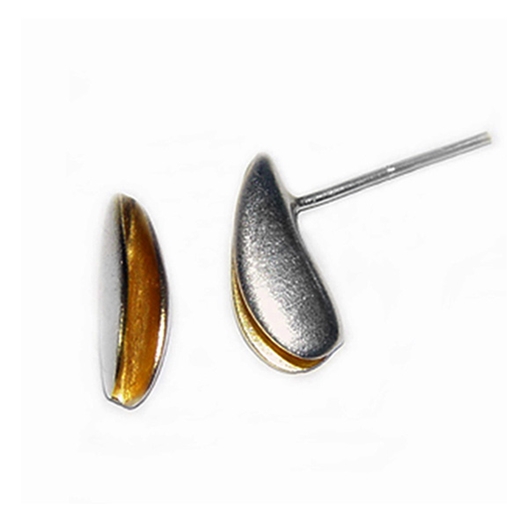 Shell Front Studs