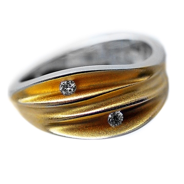 Duo diamond silver shell ring