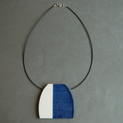 blue weave necklace 02